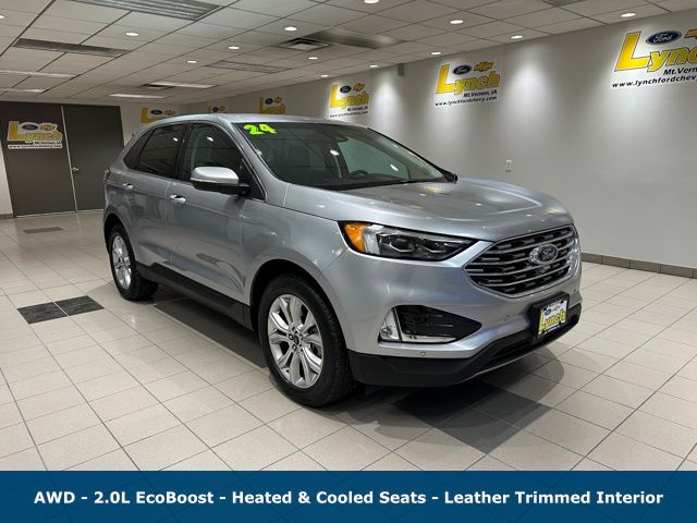 2024 Ford Edge Titanium's photo