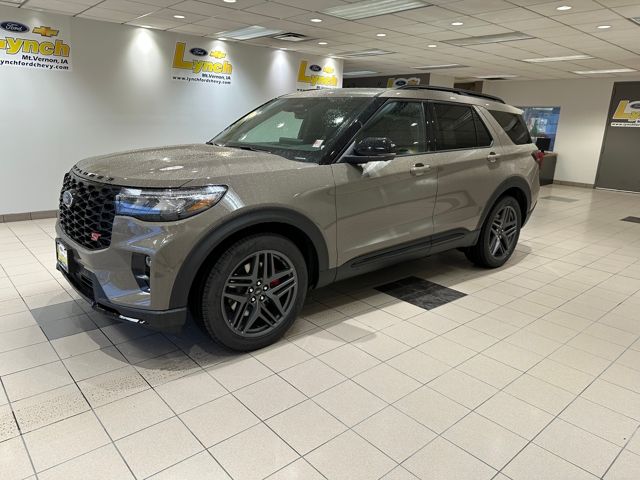 2026 Ford Explorer ST photo 2