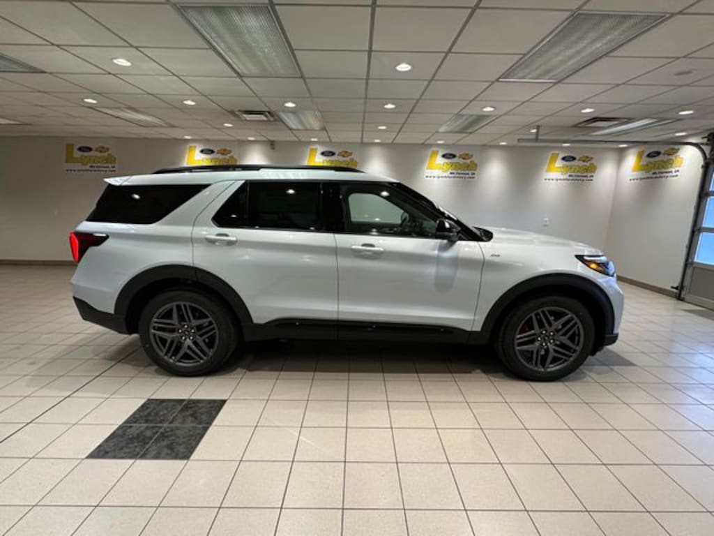 New 2026 Ford Explorer ST-Line SUV