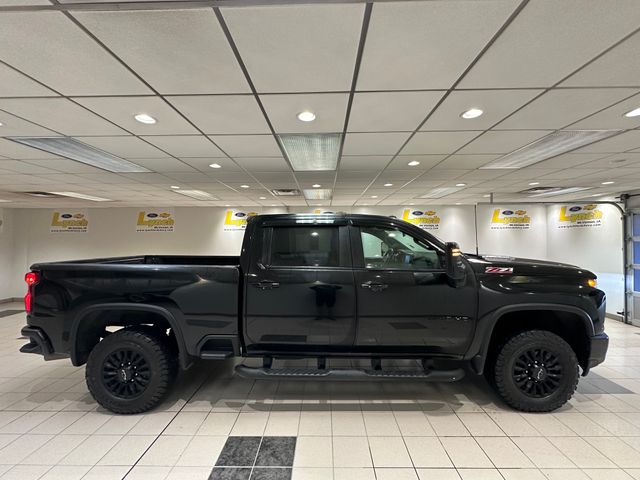 2021 Chevrolet Silverado 2500HD LTZ photo 3
