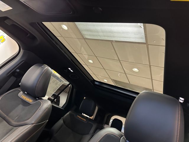 2026 Ford Explorer photo 4