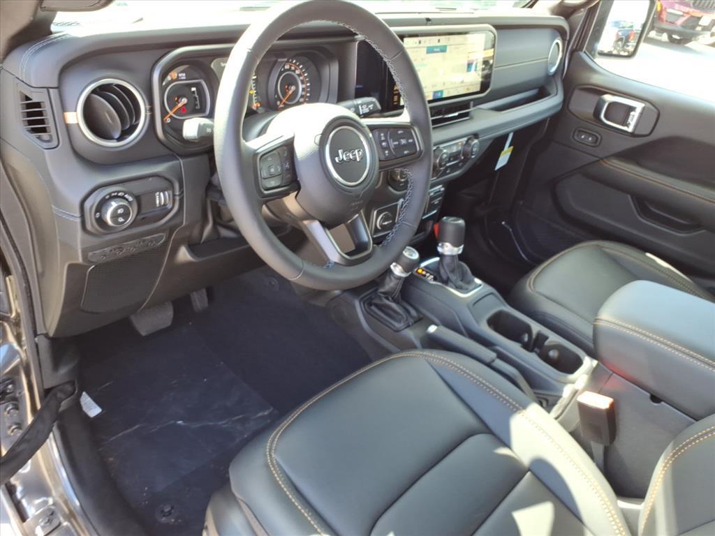 2025 Jeep Gladiator Sport photo 4