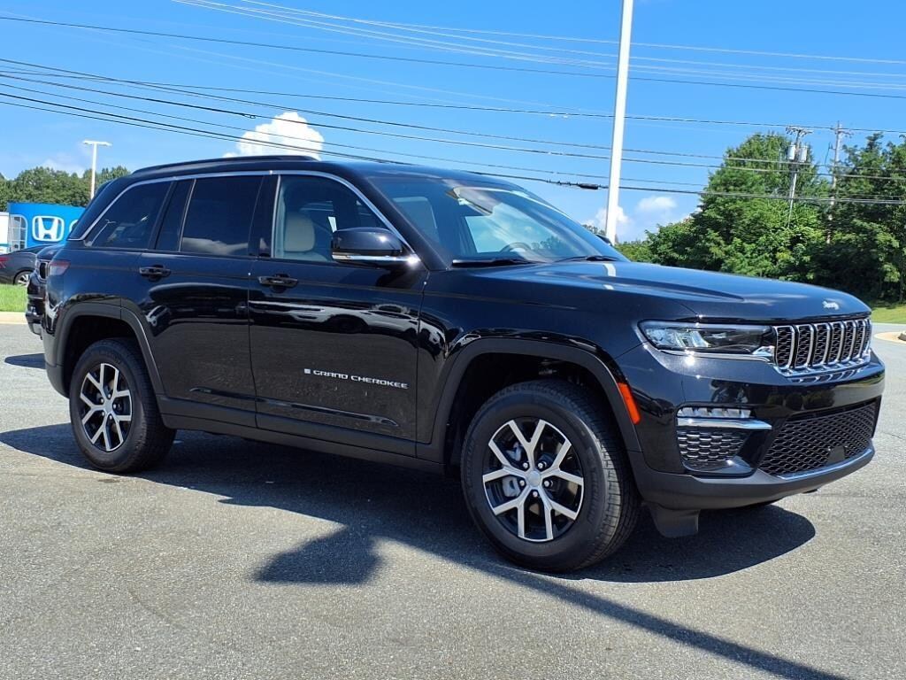New 2025 Jeep Grand Cherokee Limited SUV