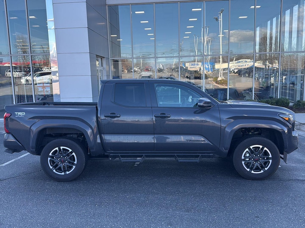 Used 2024 Toyota Tacoma TRD Sport Truck