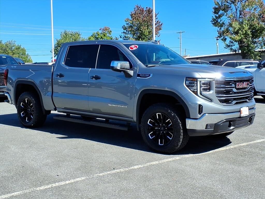 Used 2025 GMC Sierra 1500 SLT Truck