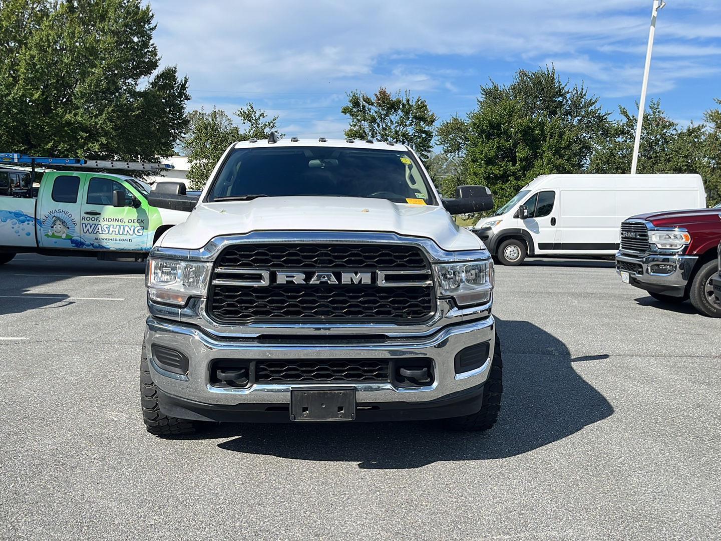 2020 Ram 3500 Tradesman photo 3