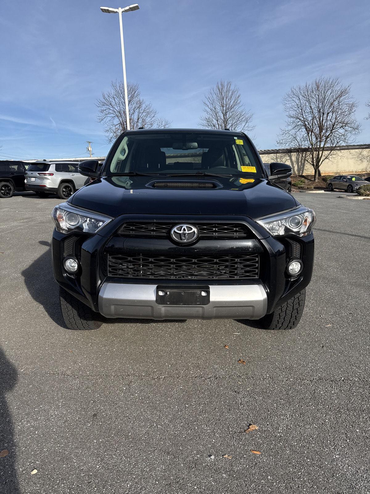 2019 Toyota 4Runner TRD Premium photo 3