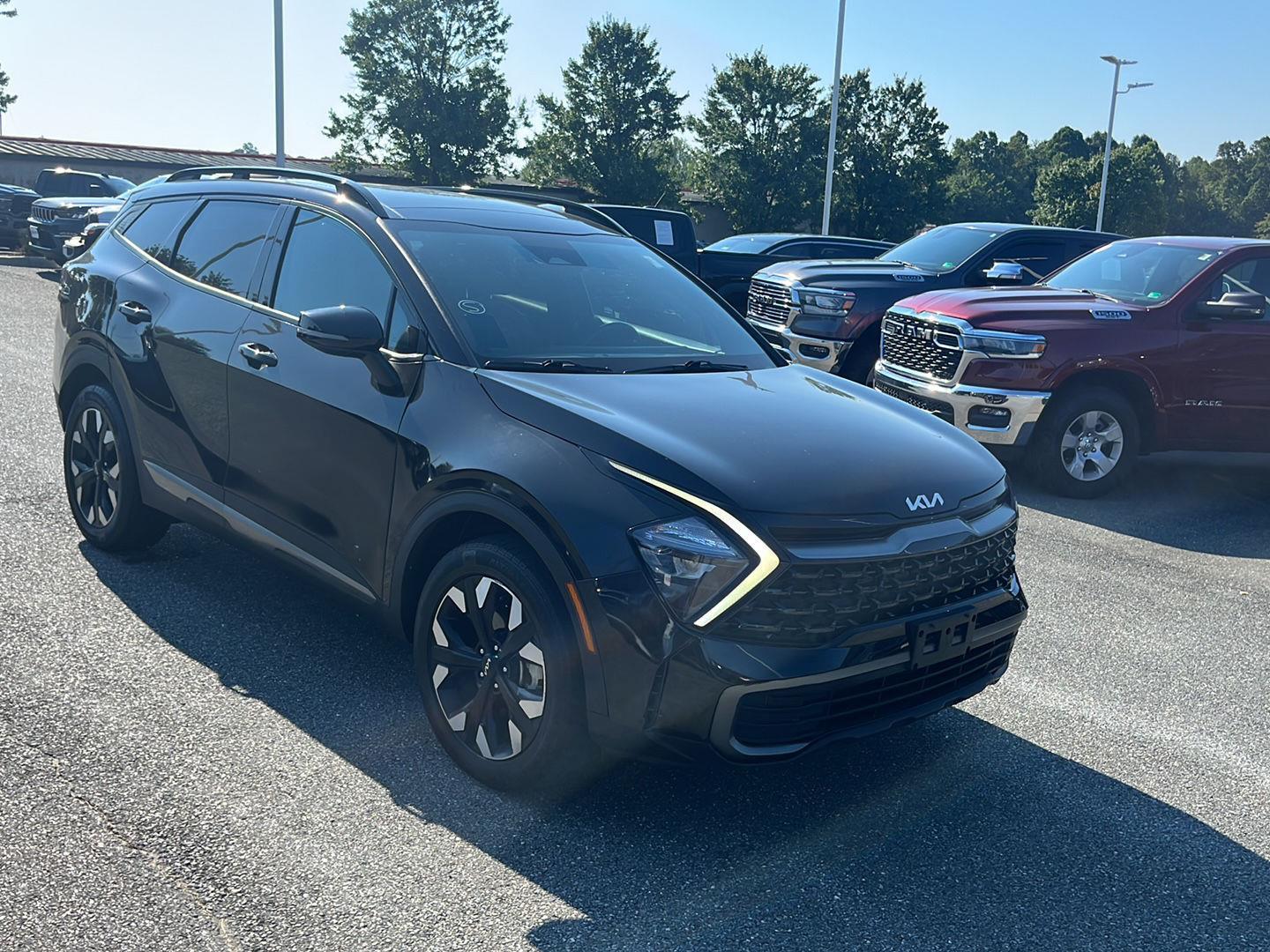 2023 Kia Sportage X-Line photo 2
