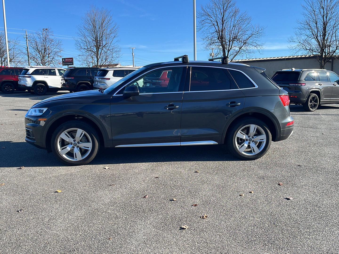 2019 Audi Q5 Premium Plus photo 2