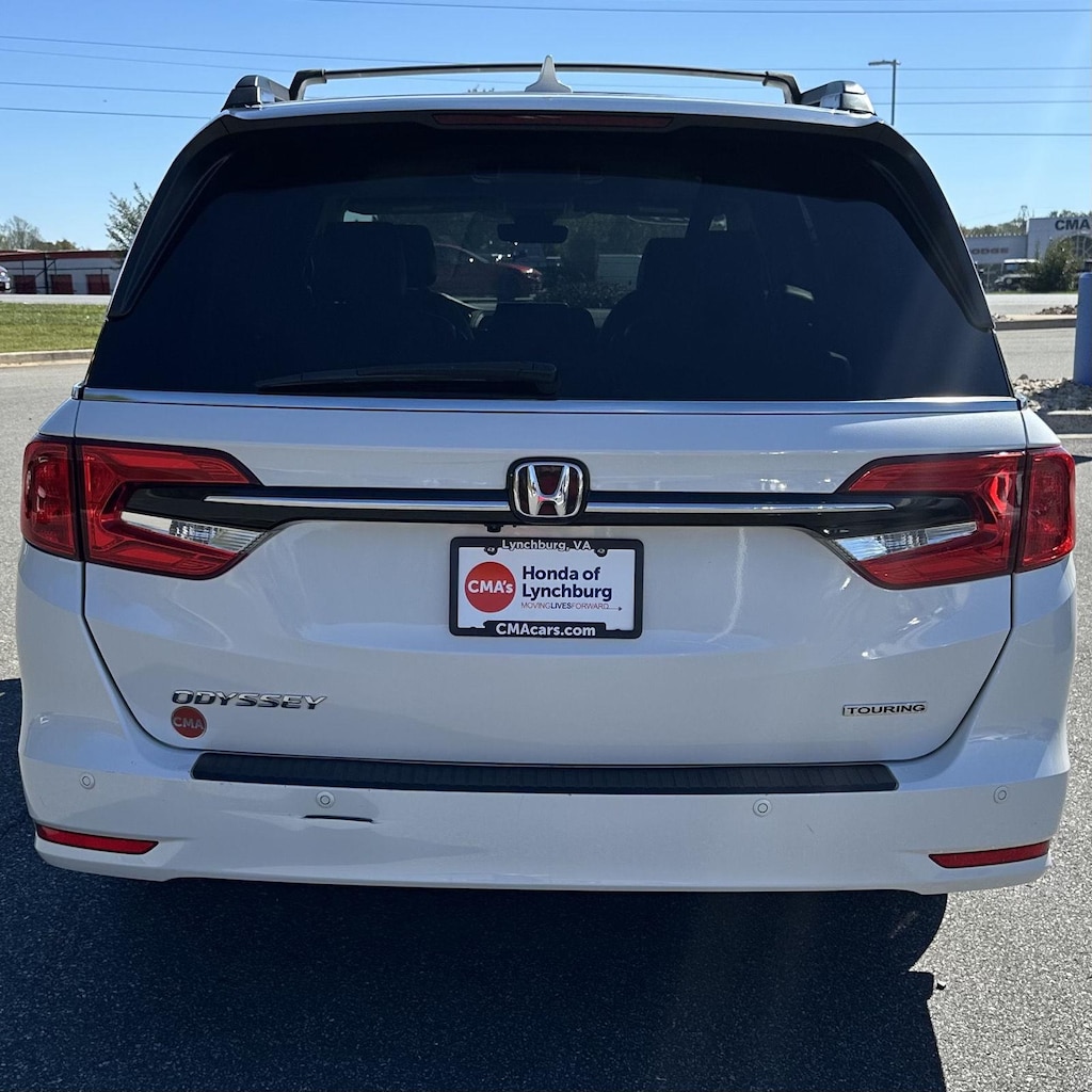Used 2023 Honda Odyssey Touring Van