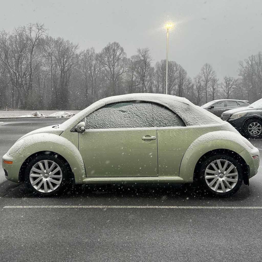 Used 2009 Volkswagen New Beetle Convertible S Convertible