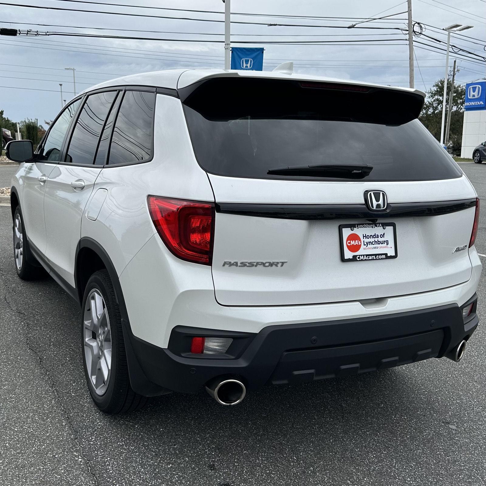 2025 Honda Passport EX-L photo 2