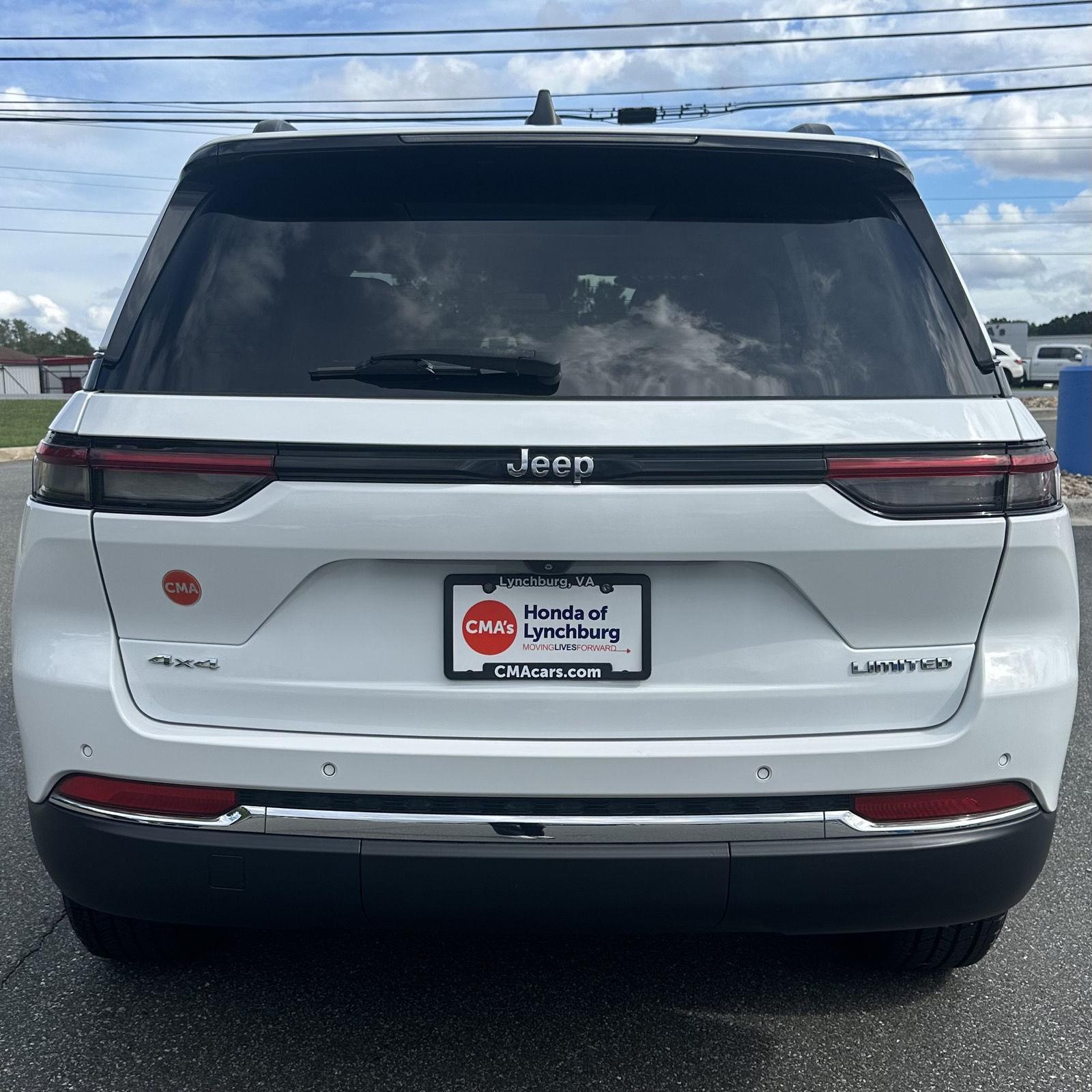 2022 Jeep Grand Cherokee Limited photo 4