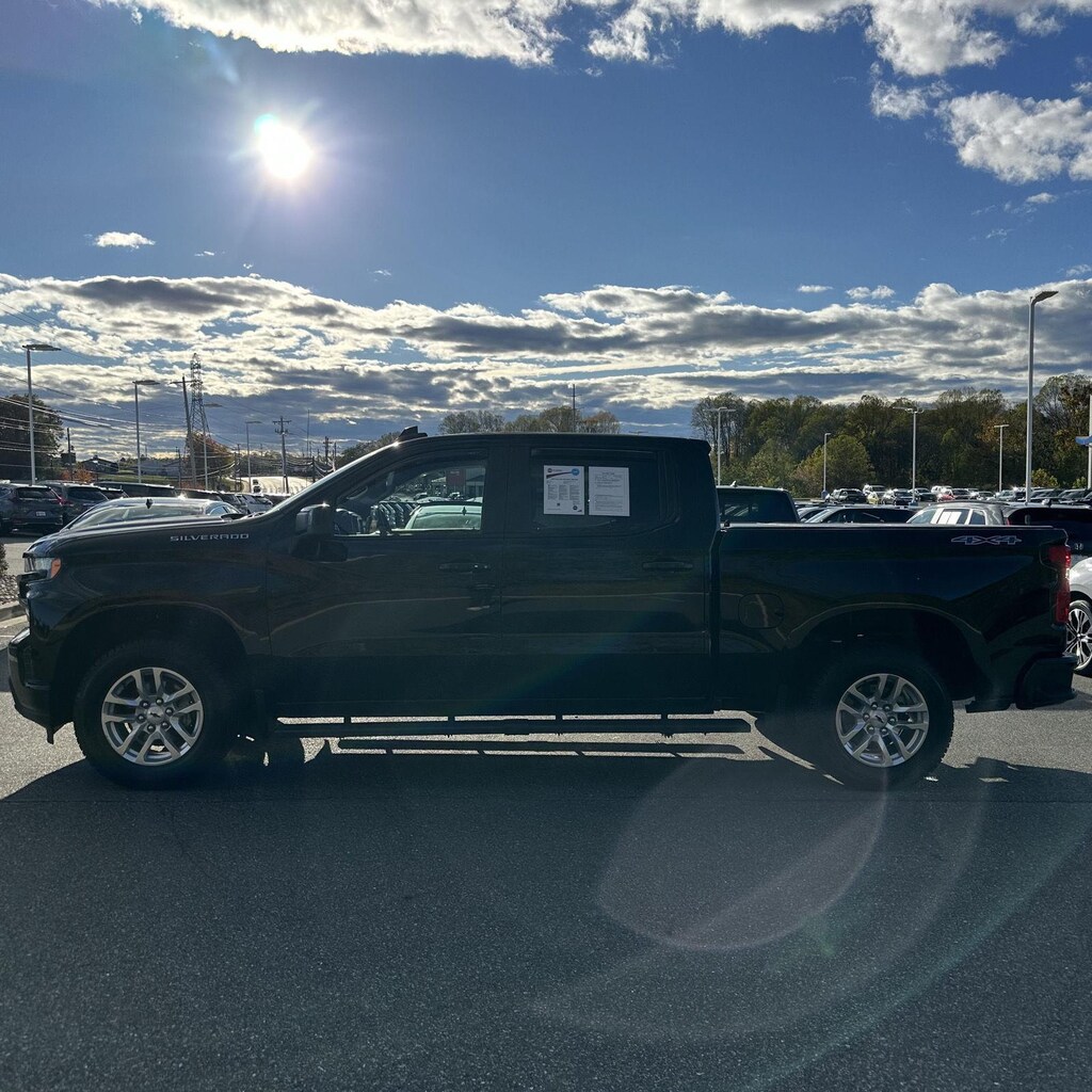 Used 2020 Chevrolet Silverado 1500 RST Truck