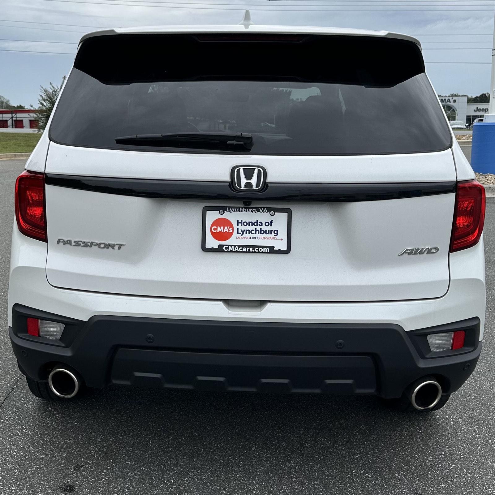 2025 Honda Passport EX-L photo 3