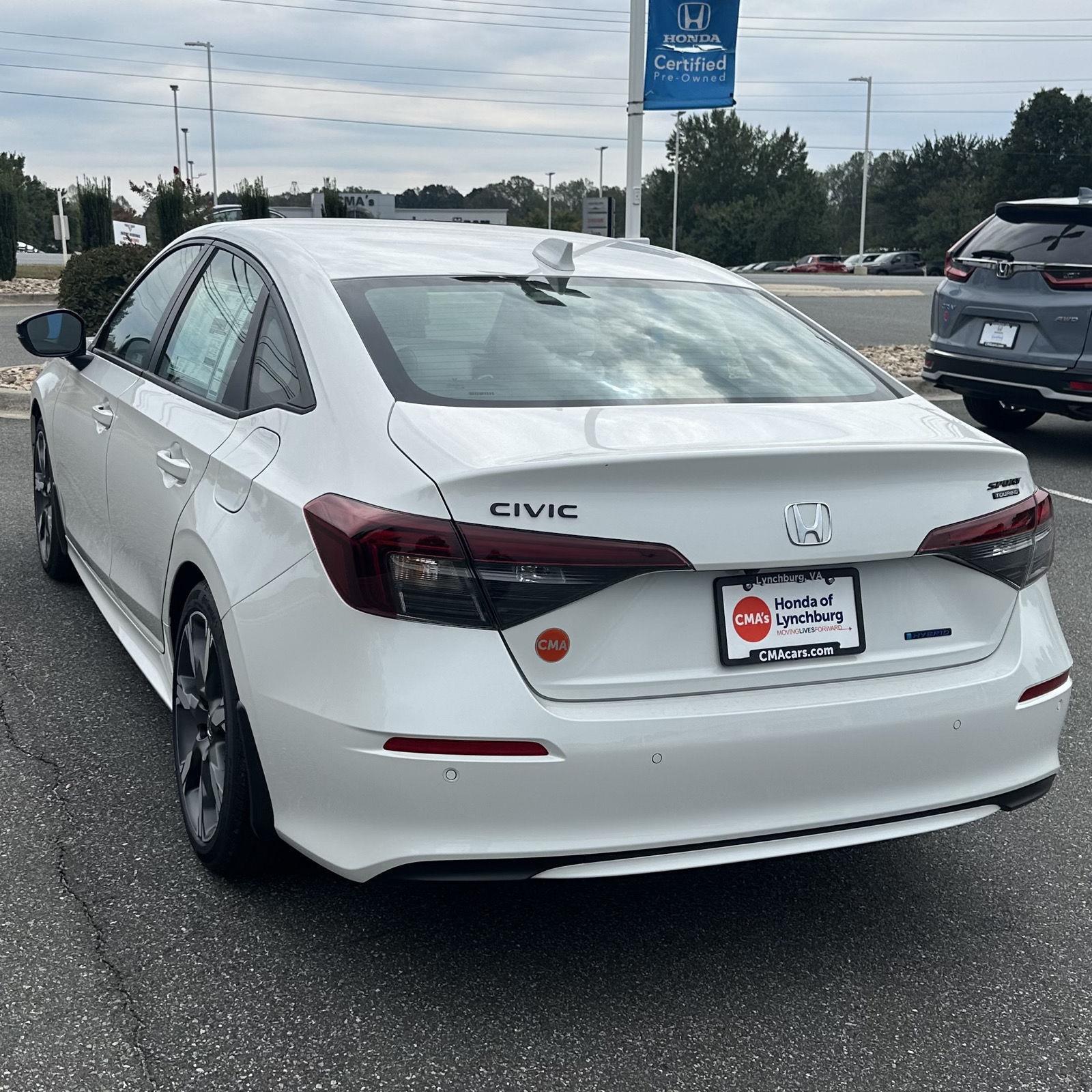 2026 Honda Civic Hybrid Sport Touring photo 3