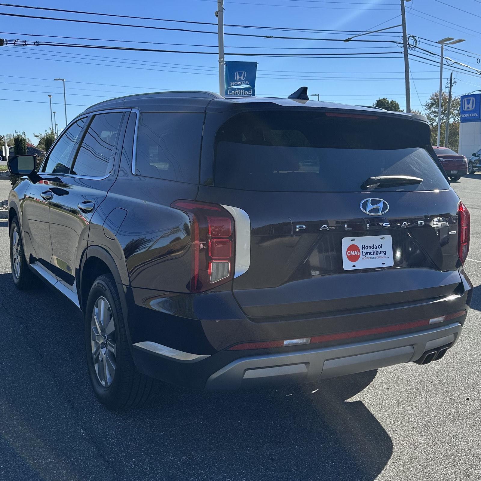 2025 Hyundai Palisade SEL photo 2