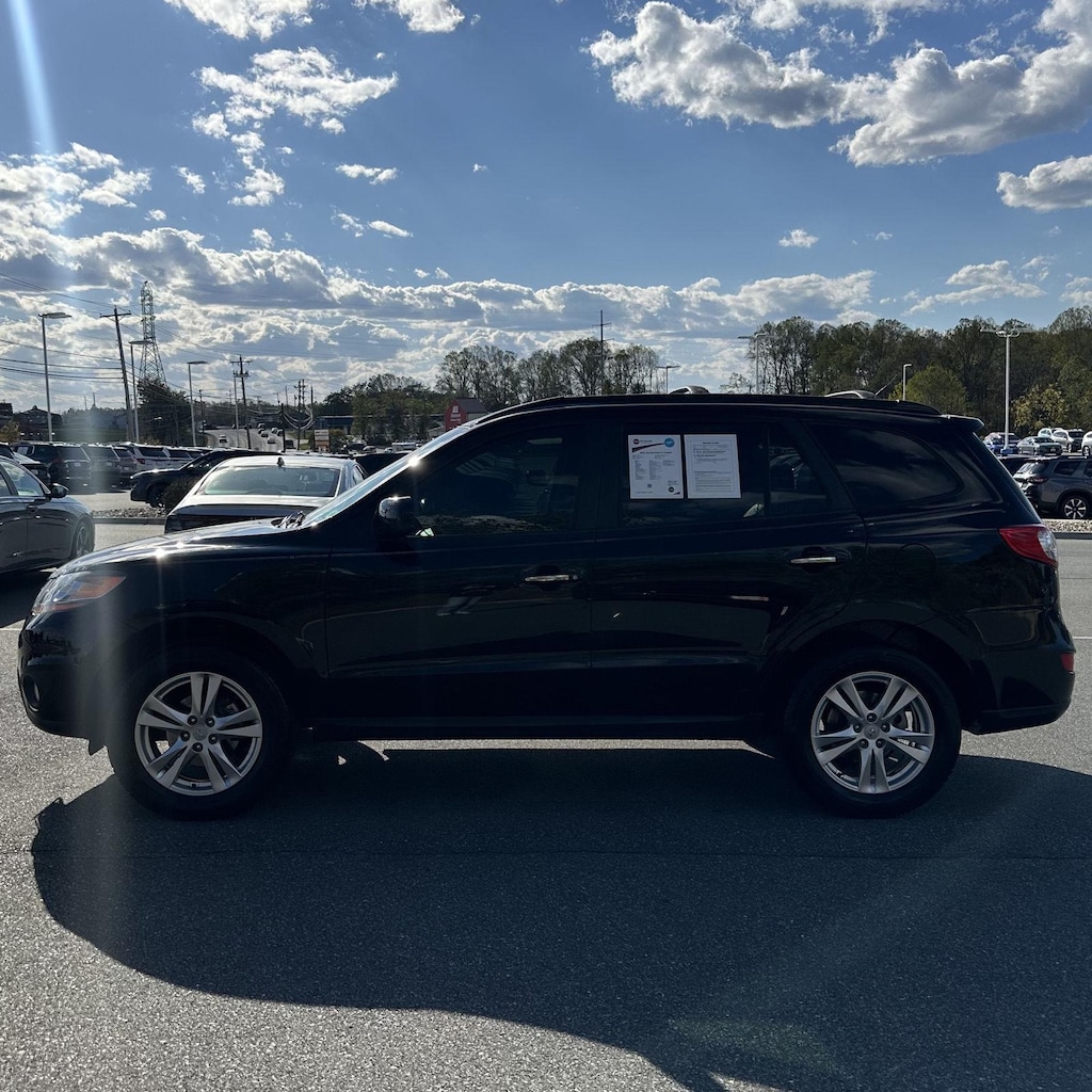 Used 2011 Hyundai Santa Fe Limited SUV