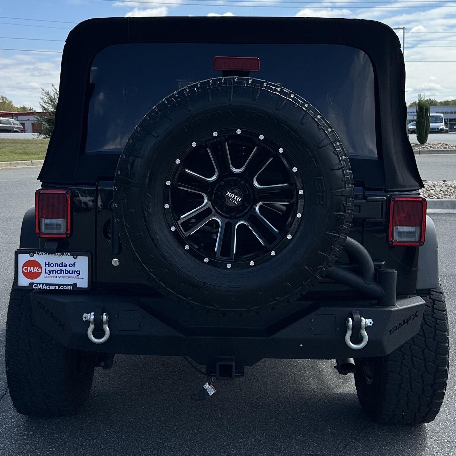 2016 Jeep Wrangler Unlimited Sport photo 4