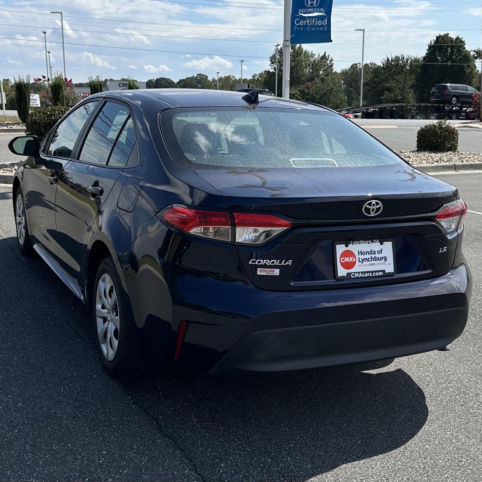 2024 Toyota Corolla LE photo 3