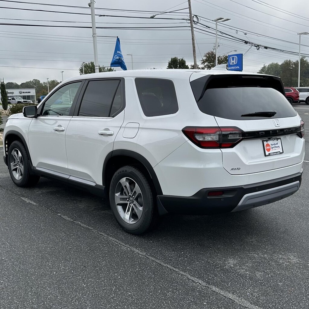 Used 2025 Honda Pilot EX-L SUV