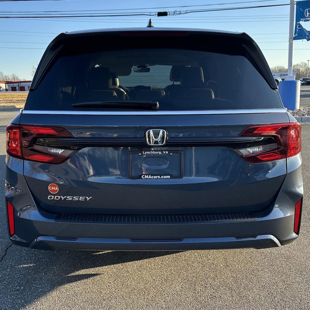 Used 2025 Honda Odyssey EX-L Van