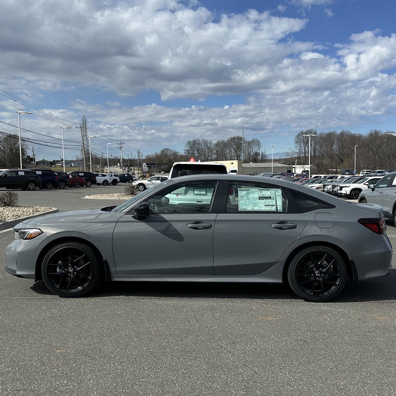 2025 Honda Civic Hybrid Sport photo 2