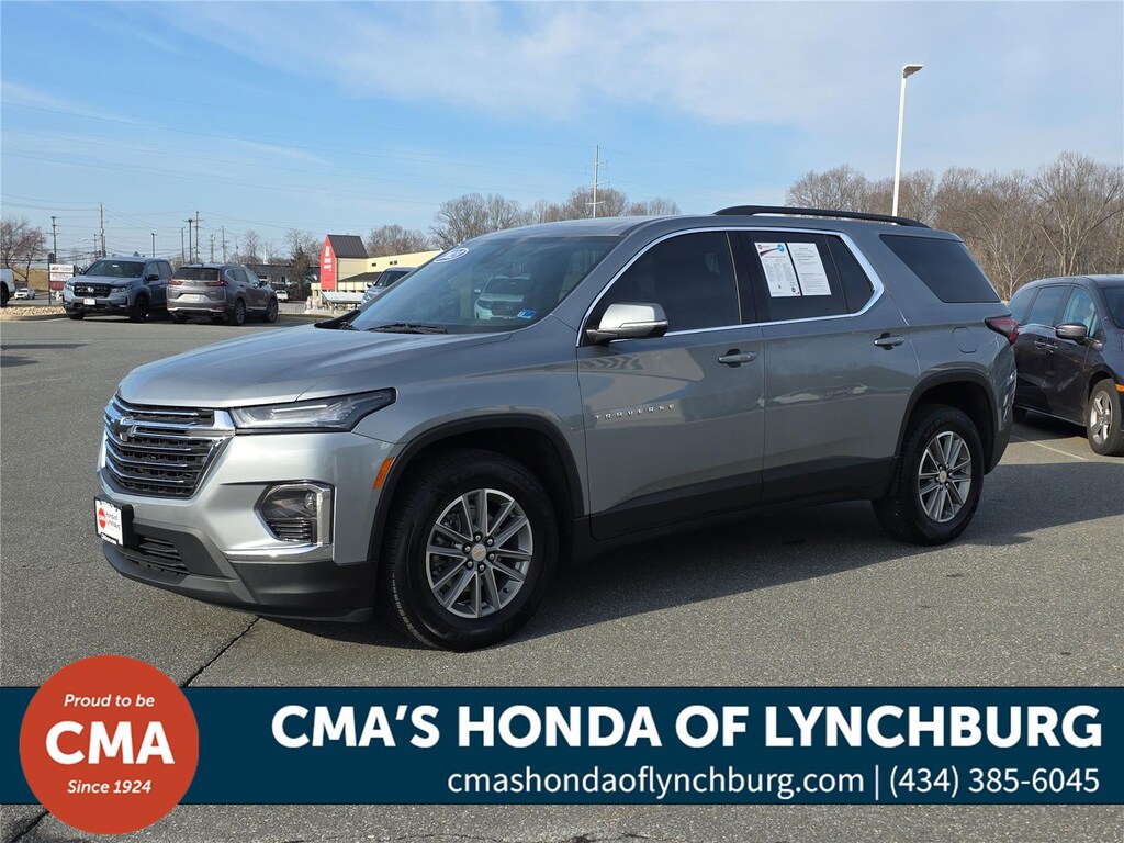 Used 2023 Chevrolet Traverse LT Cloth SUV