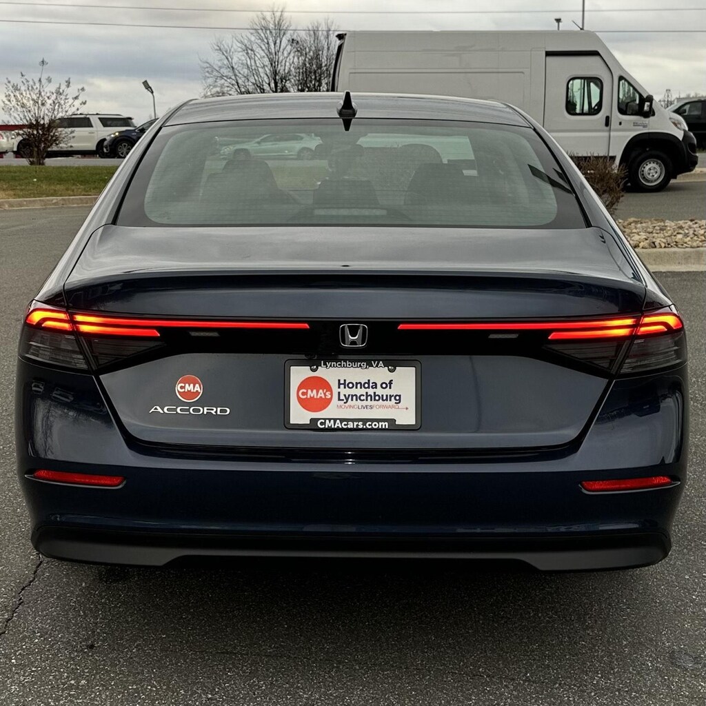 New 2025 Honda Accord Sedan SE Sedan