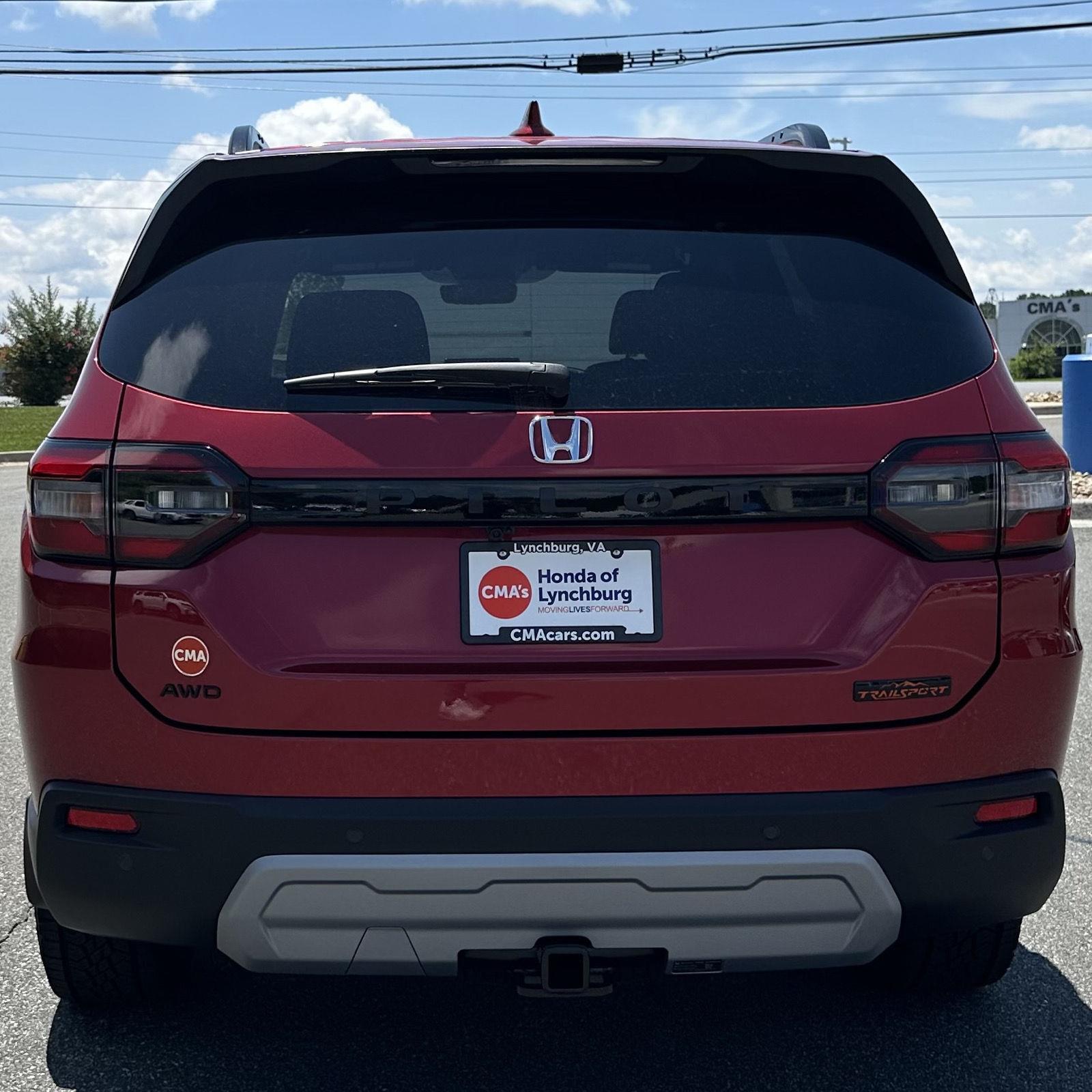 2025 Honda Pilot TrailSport photo 4