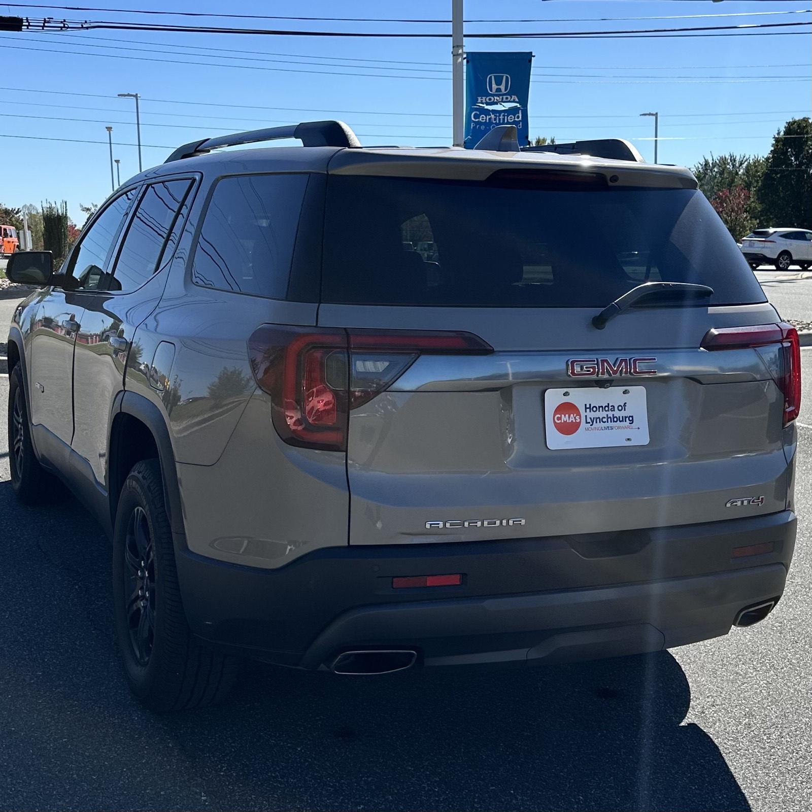 2022 Gmc Acadia AT4 photo 2