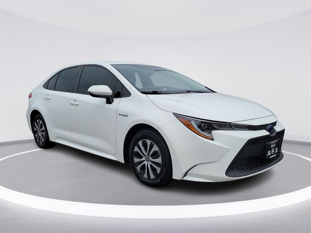 Used 2020 Toyota Corolla LE with VIN JTDEBRBE0LJ010622 for sale in Bloomfield, NJ