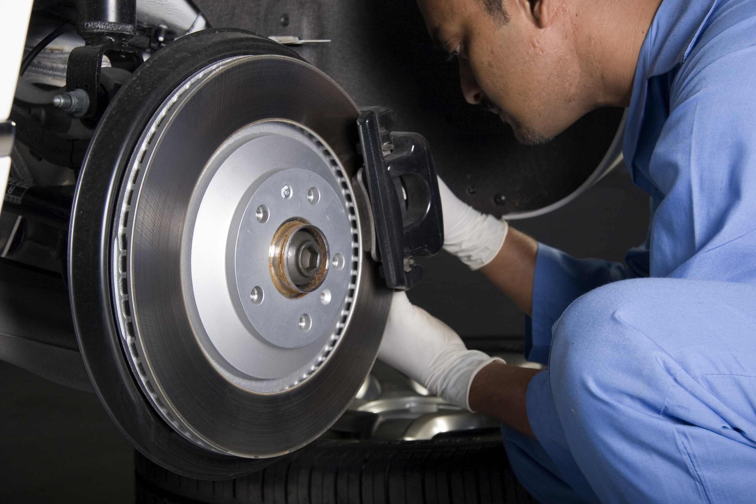 Subaru Legacy: Replacement of brake pad and lining Subaru Legacy: Replacement of brake pad and lining