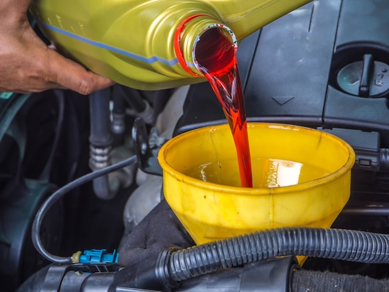 How to Tell If Oil is Low in Car: Signs and Symptoms to Look Out For
