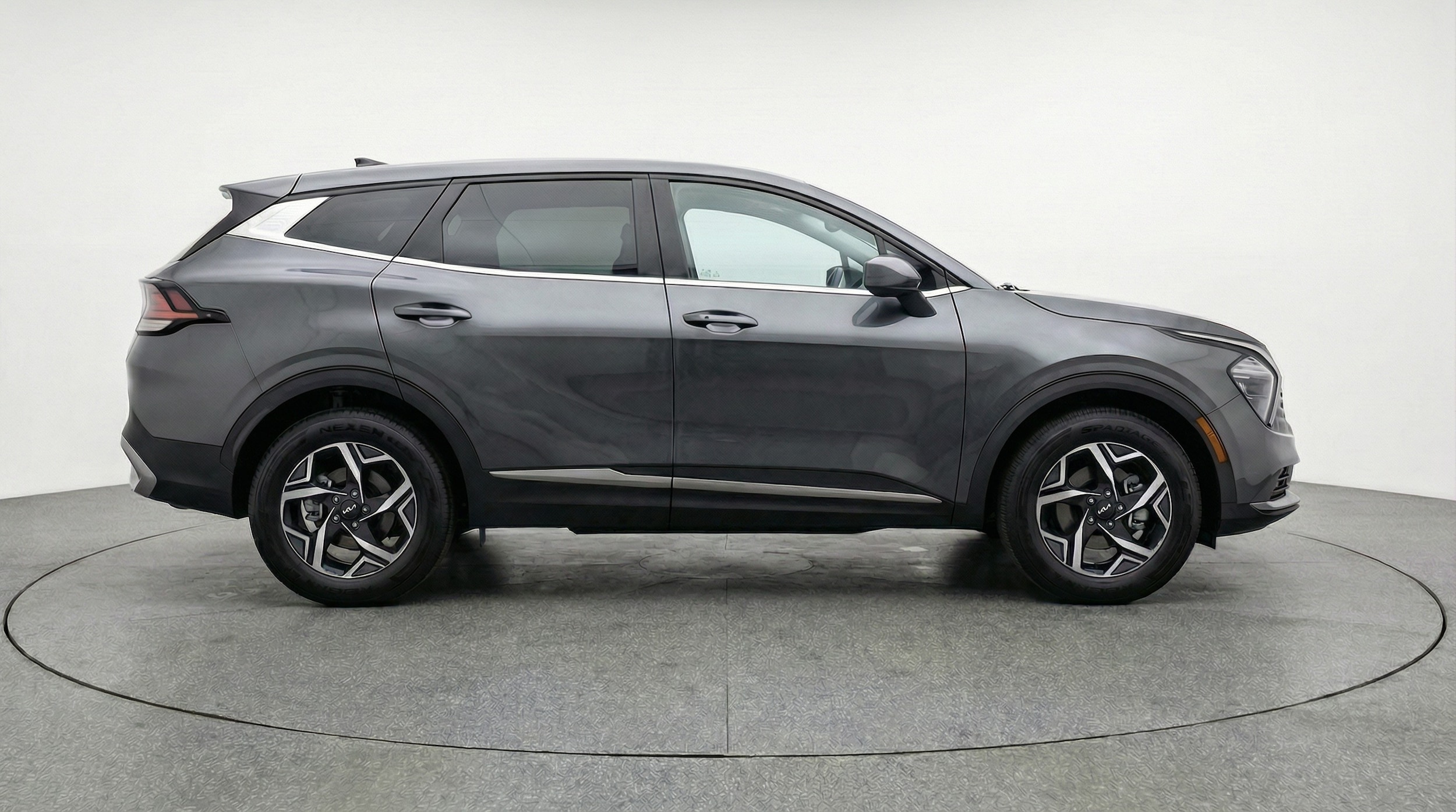 Thumbnail: 2025 Kia Sportage - 8