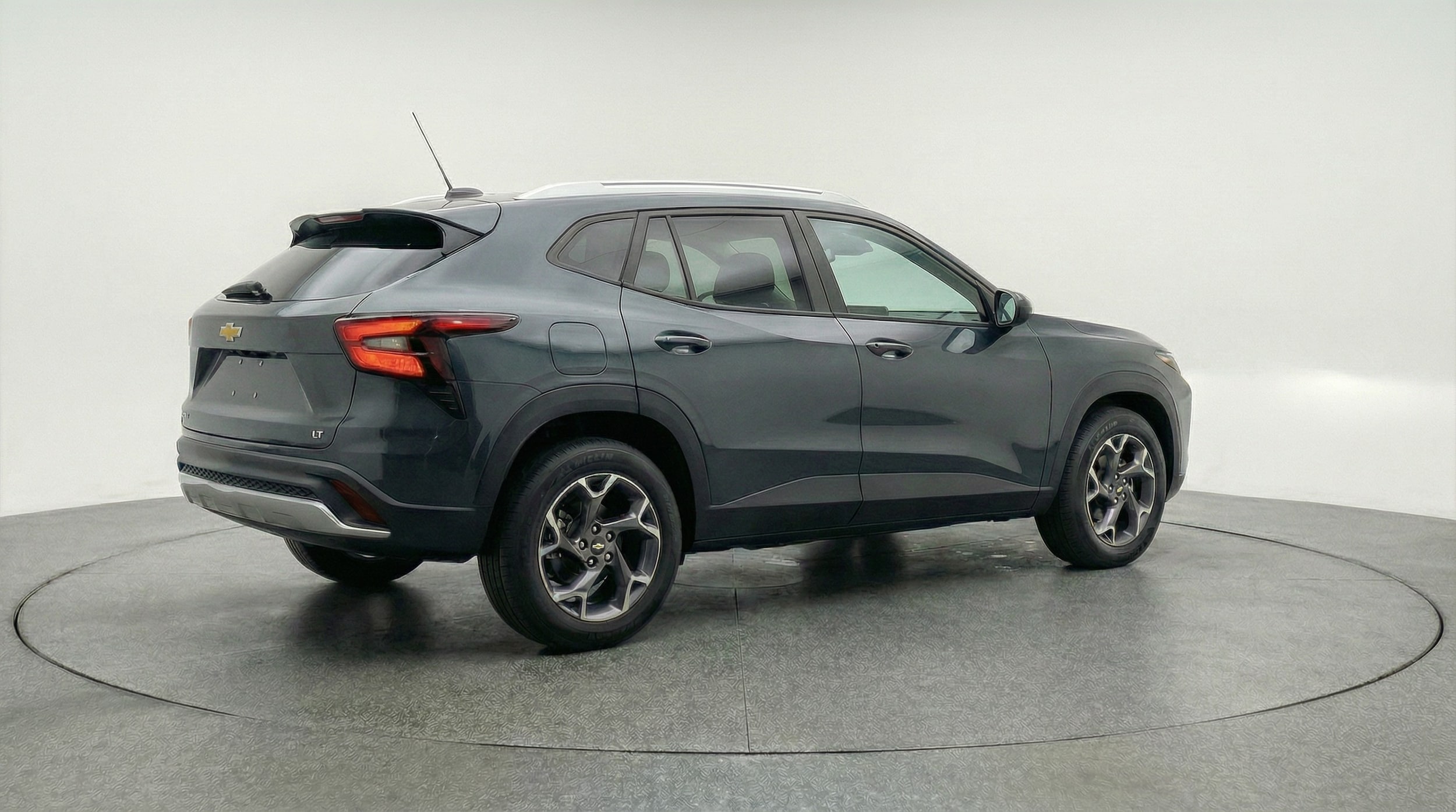 Thumbnail: 2025 Chevrolet Trax - 7