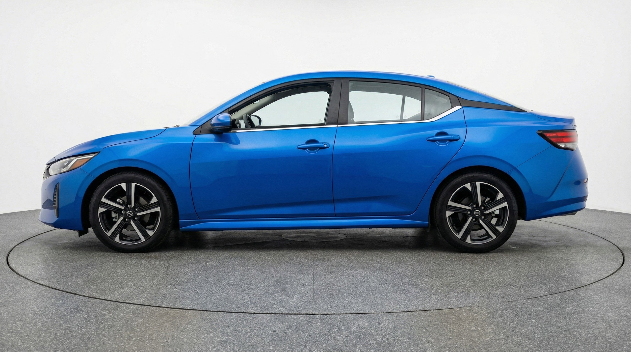 Thumbnail: 2025 Nissan Sentra - 5
