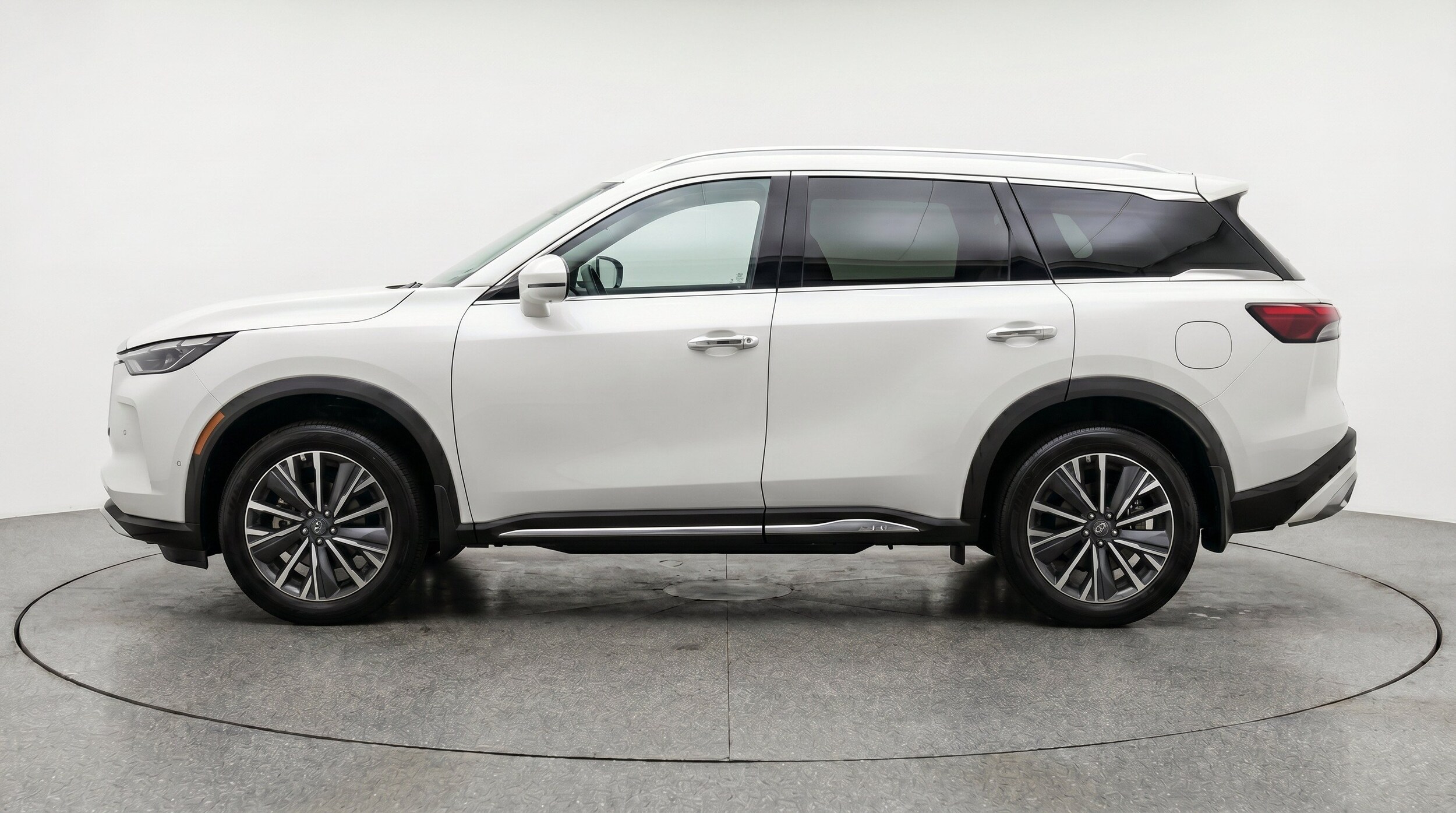 Thumbnail: 2026 INFINITI QX60 - 5