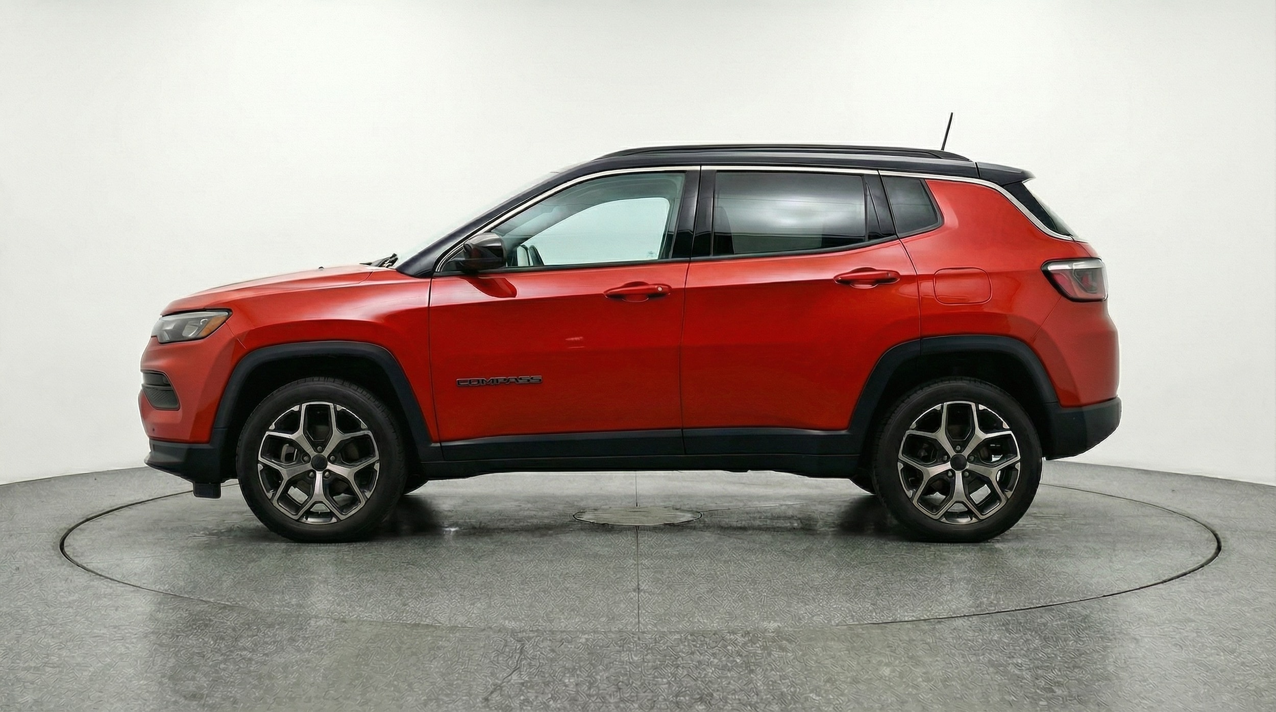 Thumbnail: 2025 Jeep Compass - 4