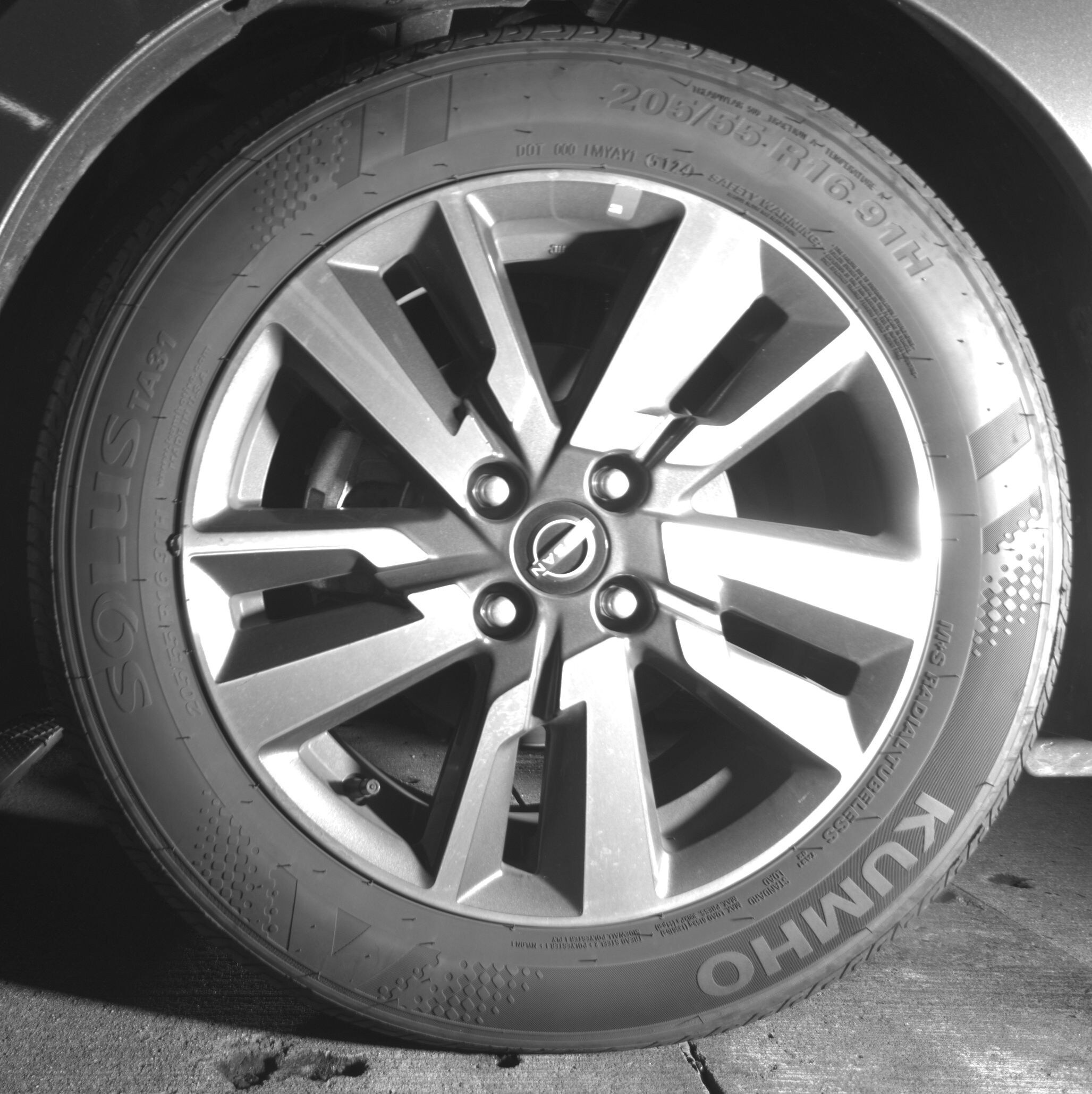 Thumbnail: 2025 Nissan Versa - 9