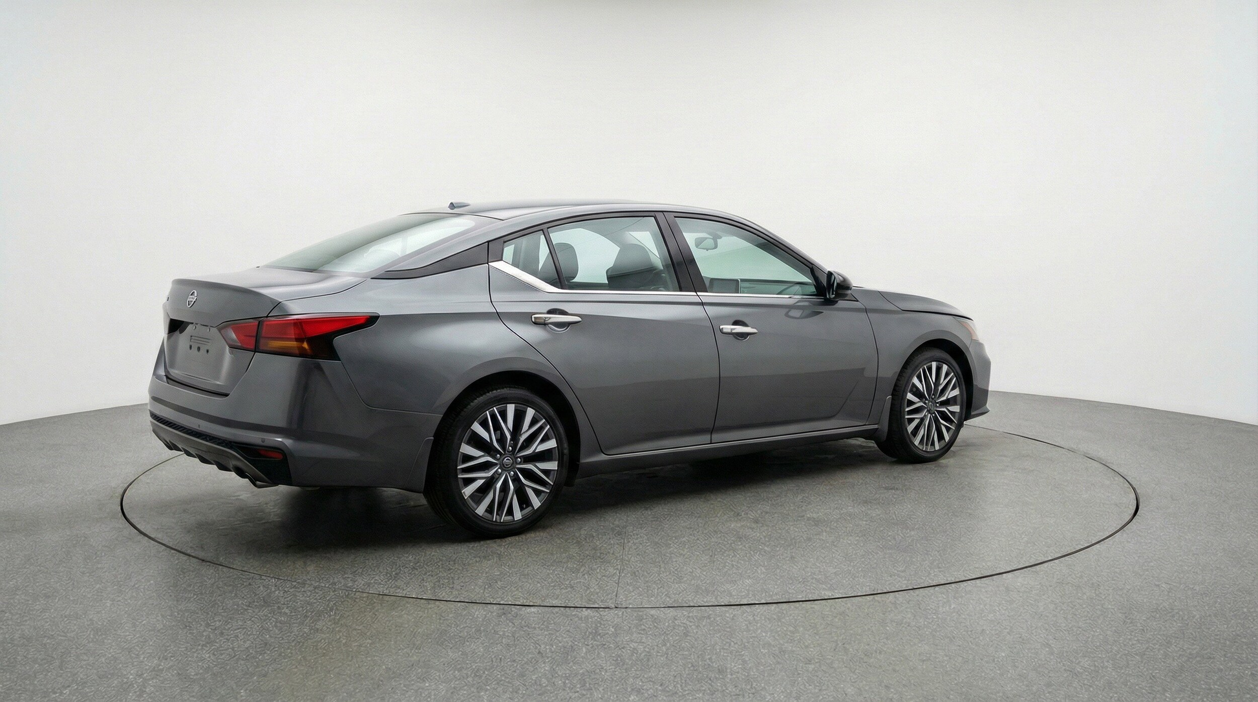 Thumbnail: 2025 Nissan Altima - 9