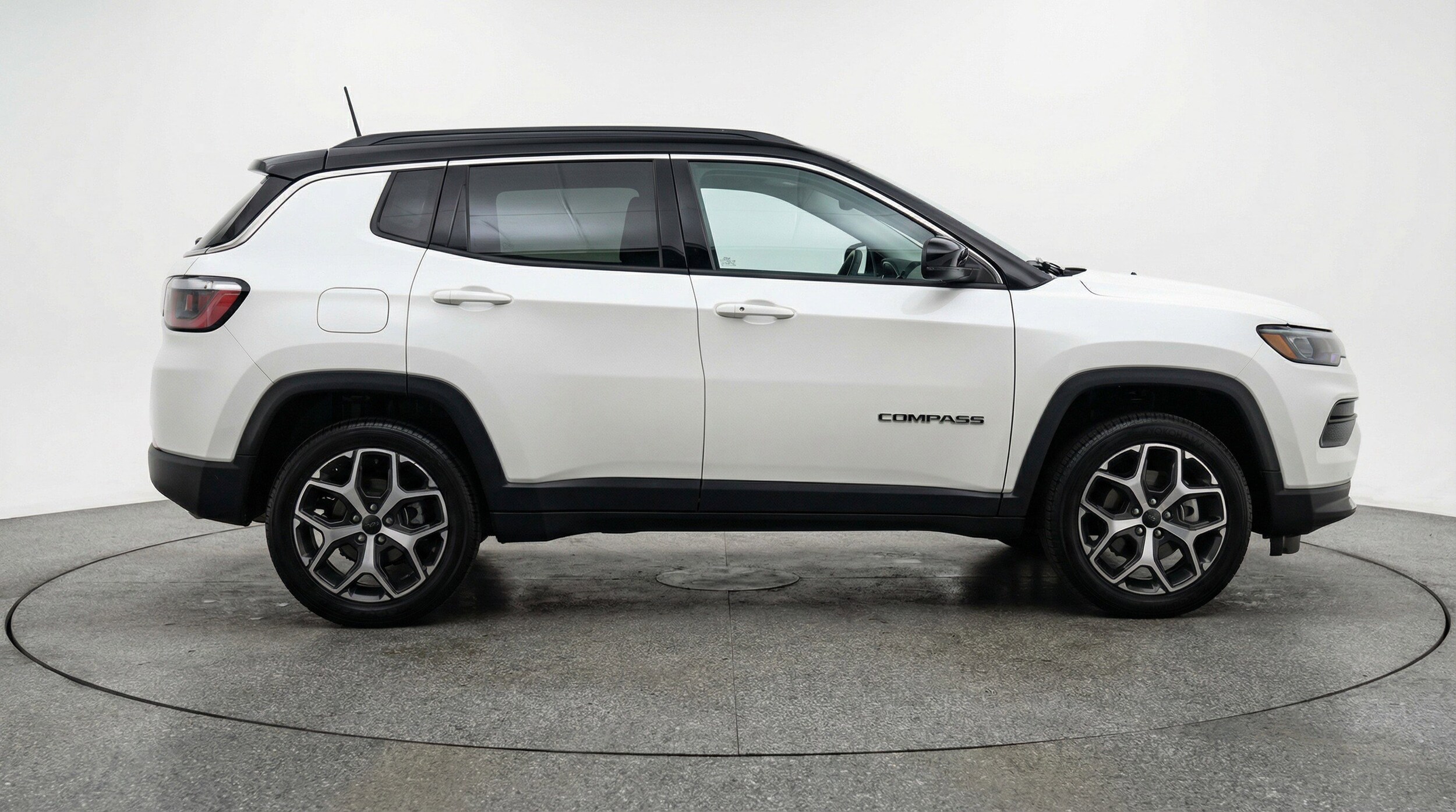 Thumbnail: 2025 Jeep Compass - 11