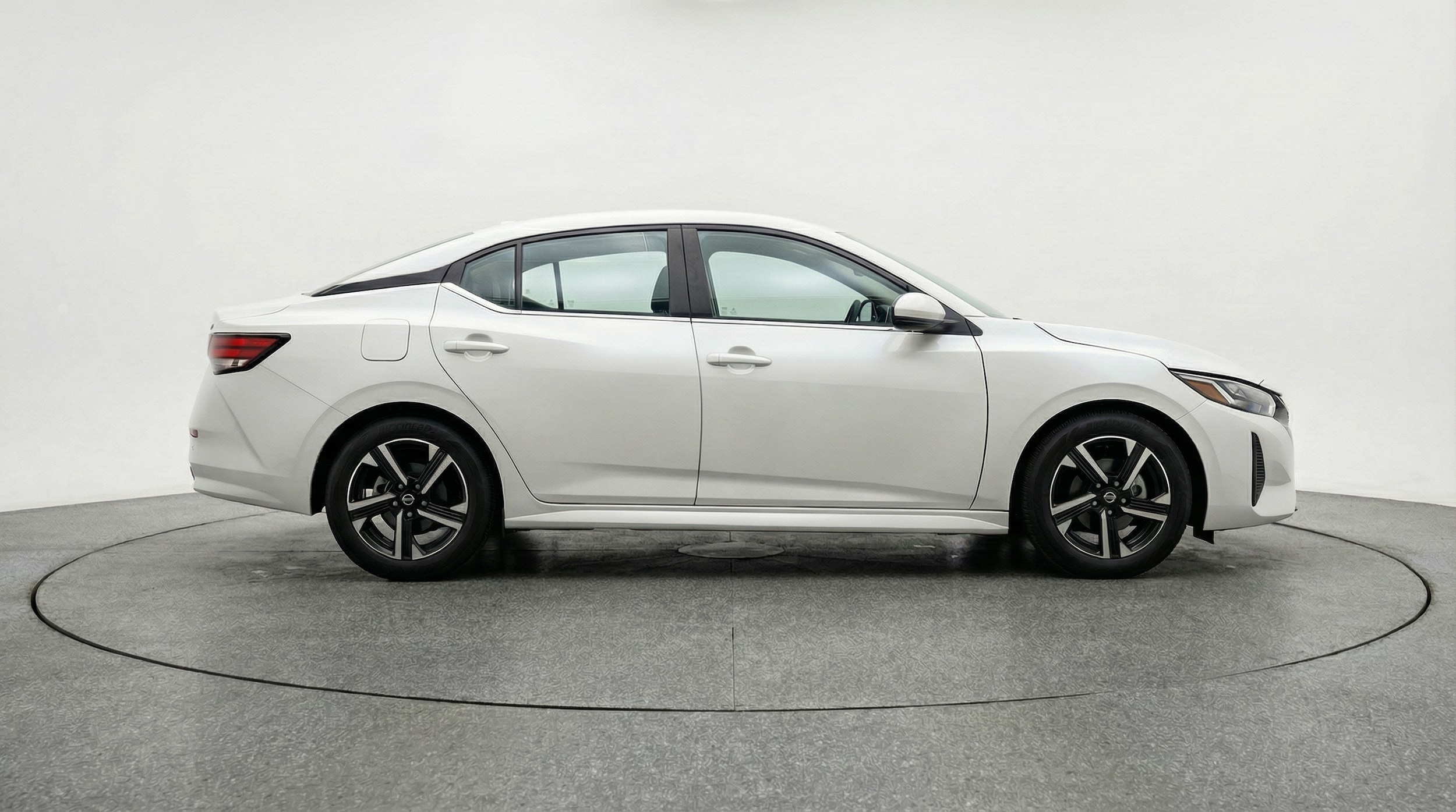 Thumbnail: 2025 Nissan Sentra - 8