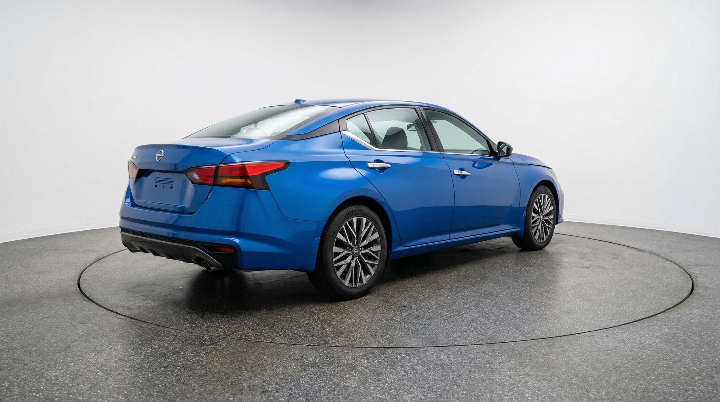 Thumbnail: 2025 Nissan Altima - 7