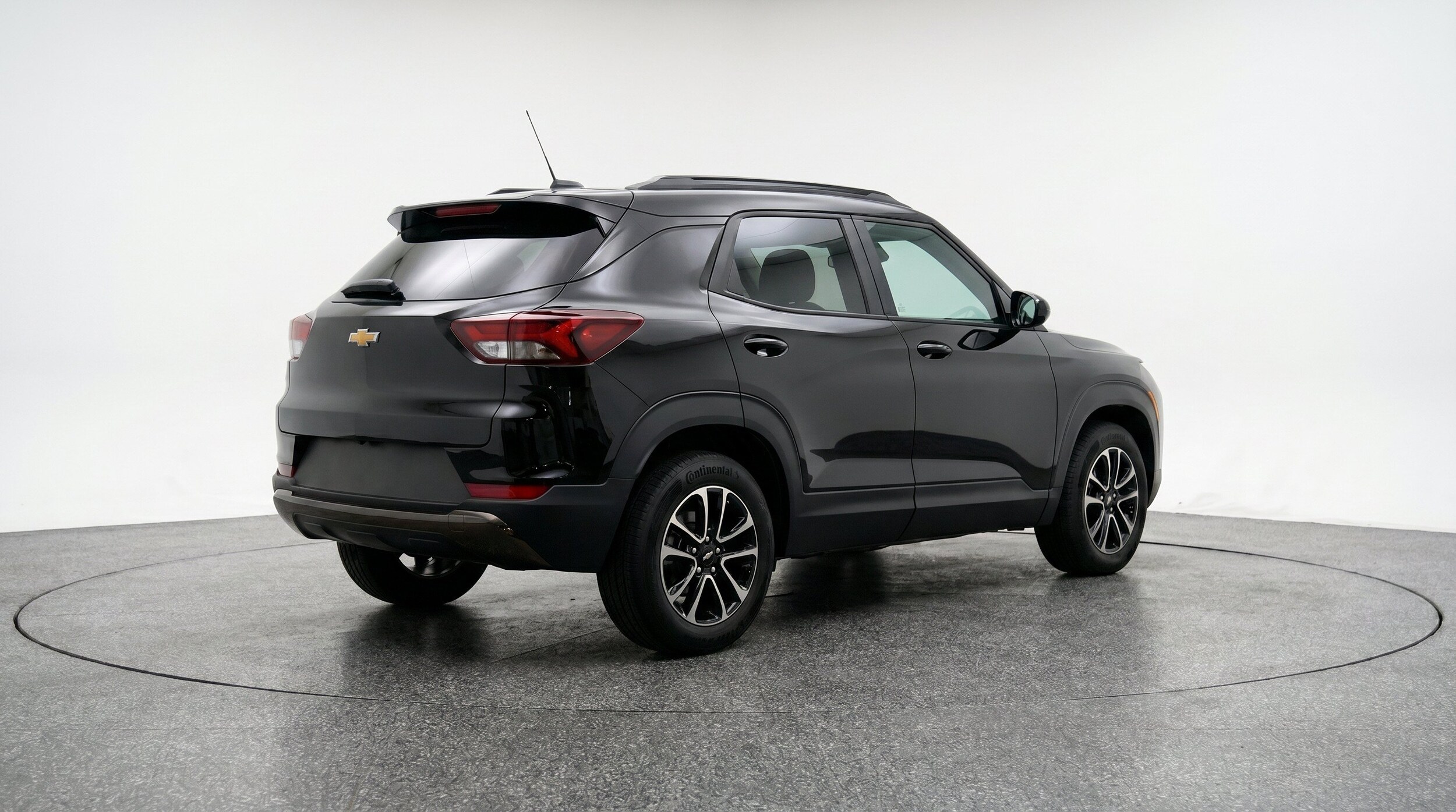Thumbnail: 2025 Chevrolet TrailBlazer - 9