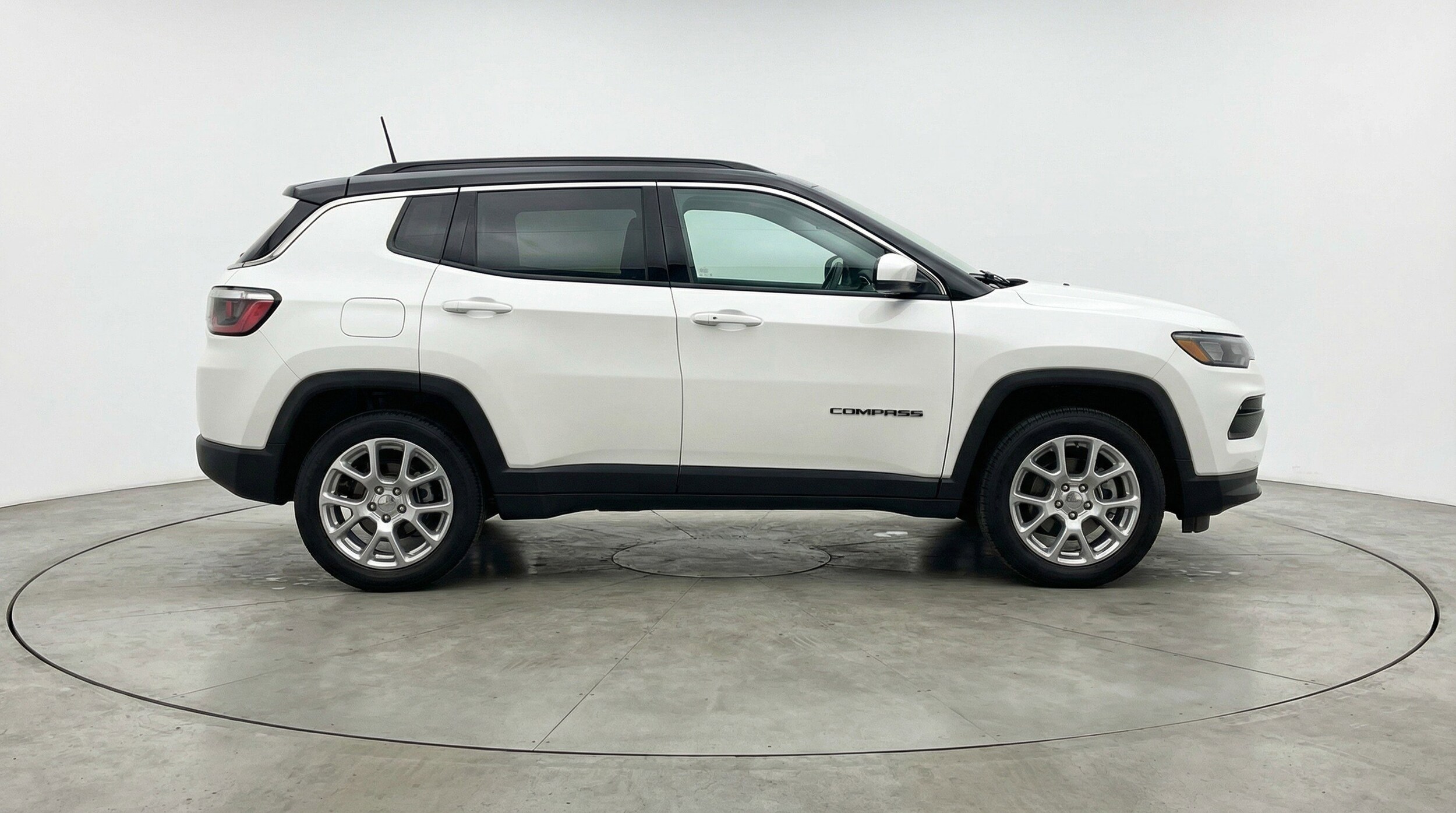 Thumbnail: 2025 Jeep Compass - 11