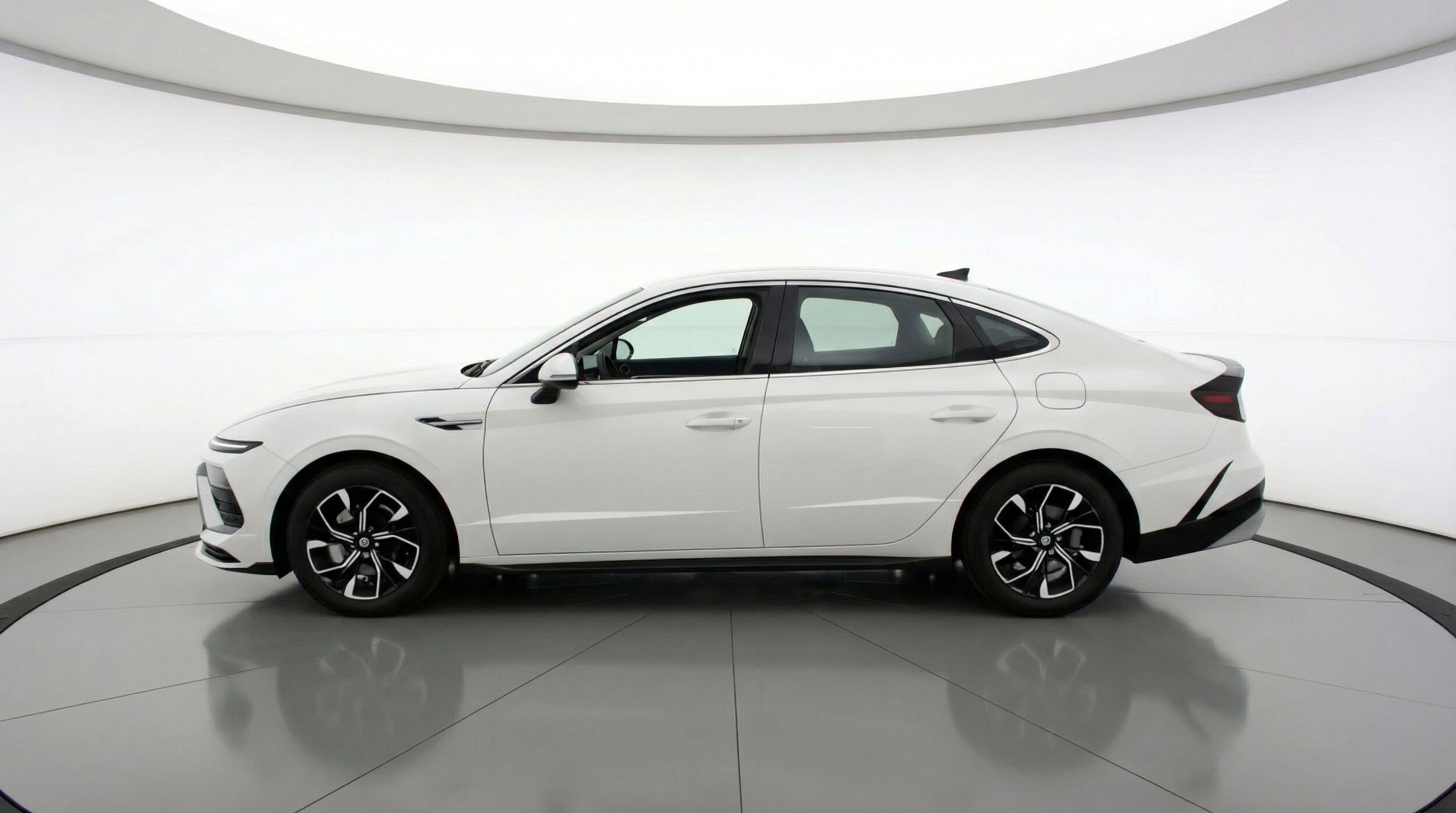 Thumbnail: 2025 Hyundai Sonata - 5