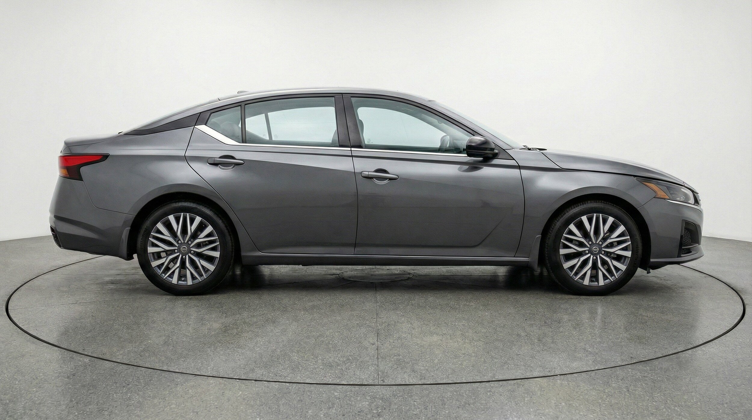 Thumbnail: 2025 Nissan Altima - 11