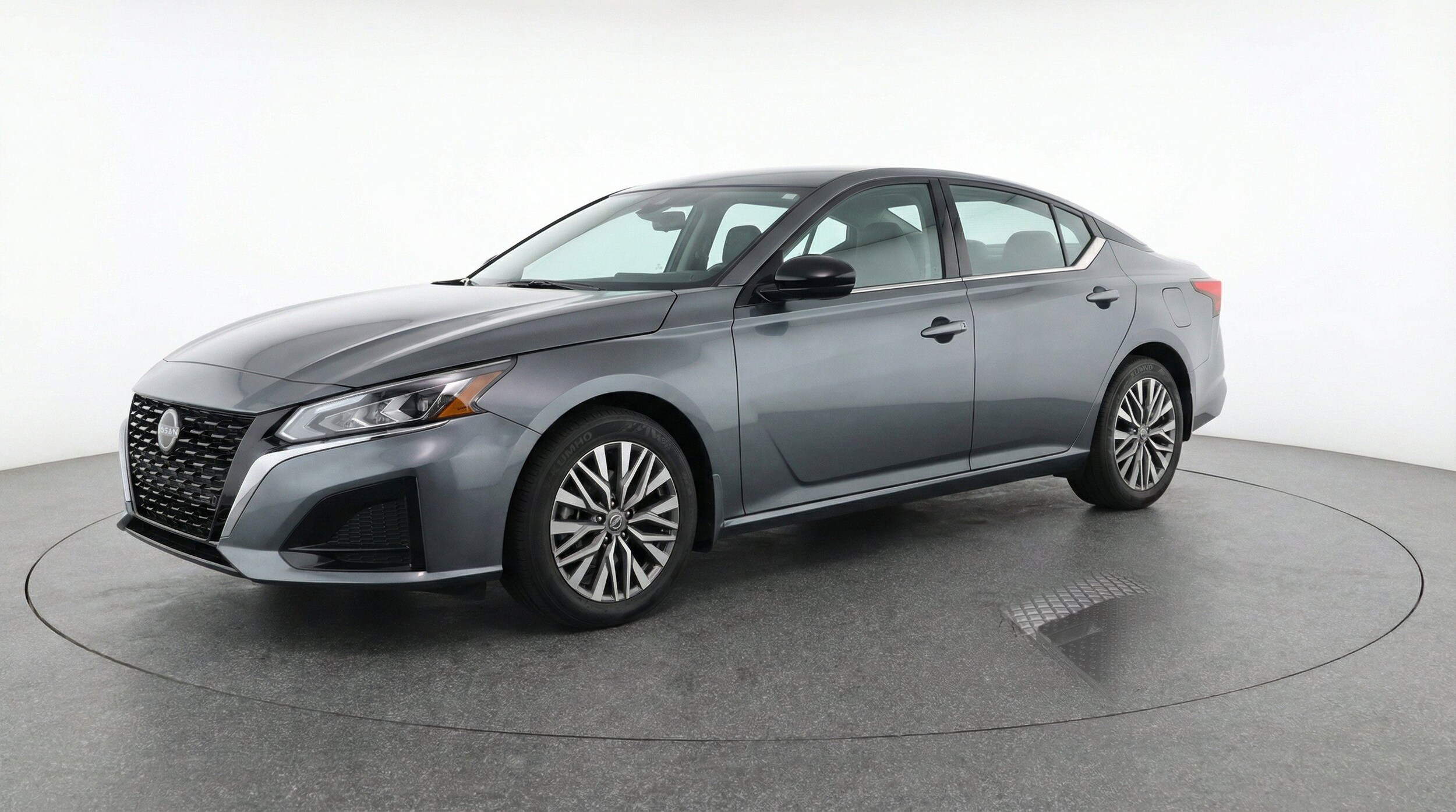 Thumbnail: 2025 Nissan Altima - 3