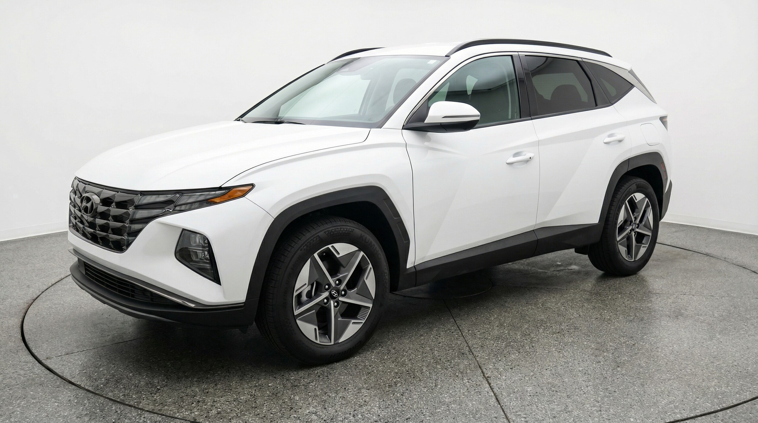 Thumbnail: 2025 Hyundai Tucson - 3